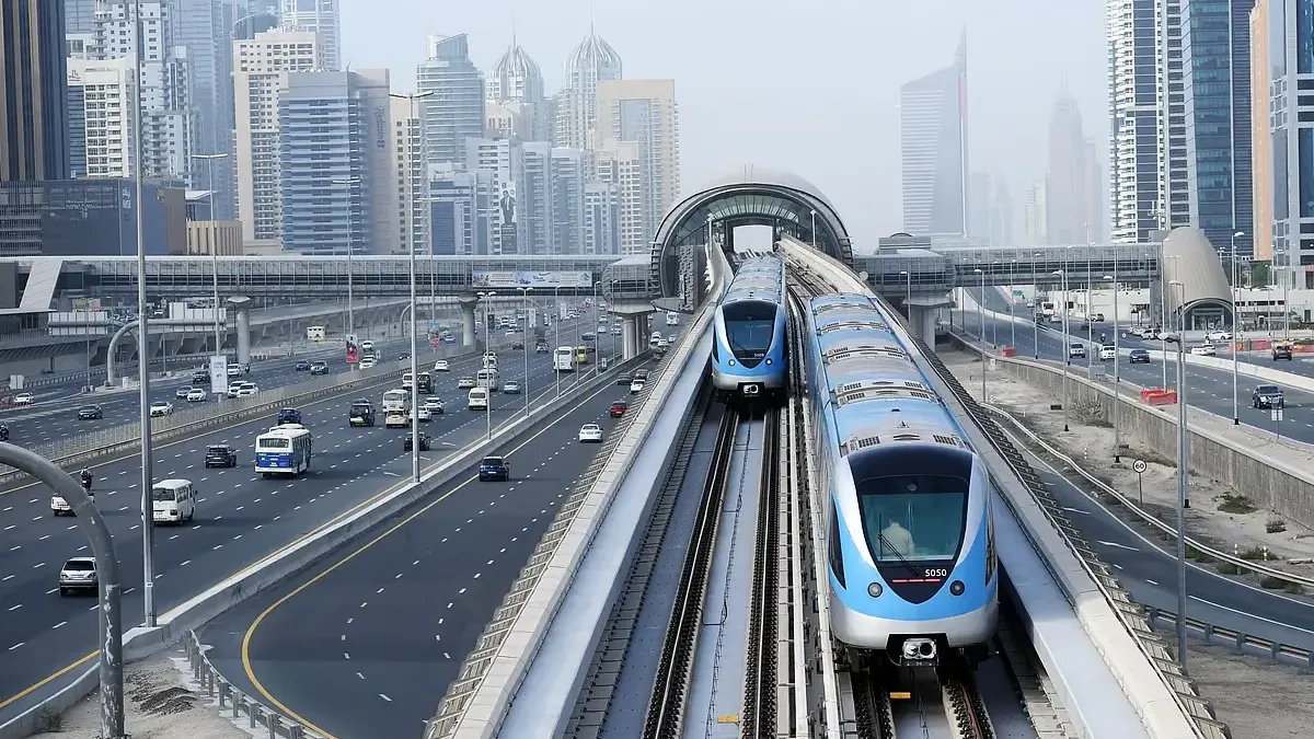 Dubai Metro Extends Operating Hours During Expo Season